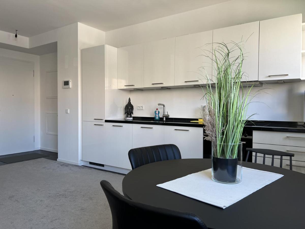 Luxury Waterfront Apartment Berlin Eksteriør bilde