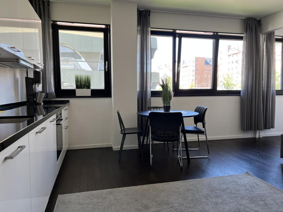 Luxury Waterfront Apartment Berlin Eksteriør bilde