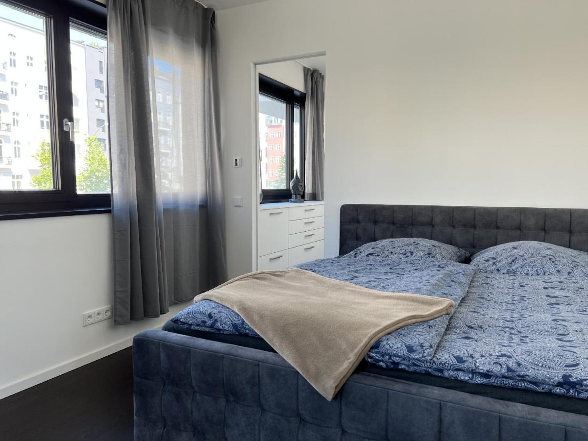 Luxury Waterfront Apartment Berlin Eksteriør bilde